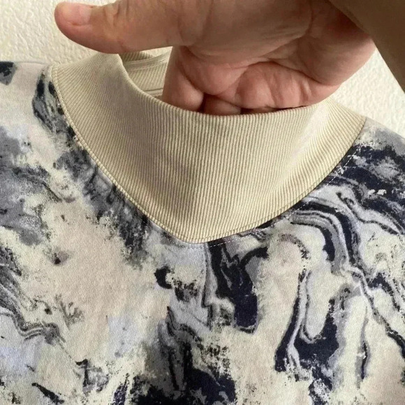🆕 C&C California Marble Effect Indigo Sweatshirt L🆕 - Picture 4 of 9